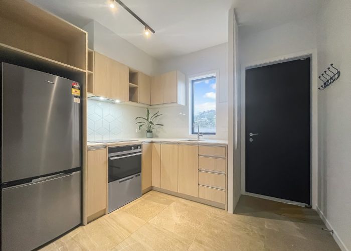  at 11/2 Hindmarsh Street, Johnsonville, Wellington, Wellington