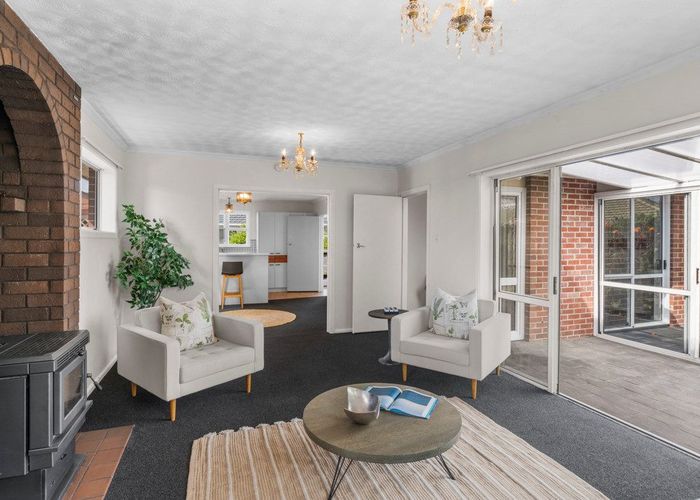  at 26 Glenora Place, Hornby, Christchurch
