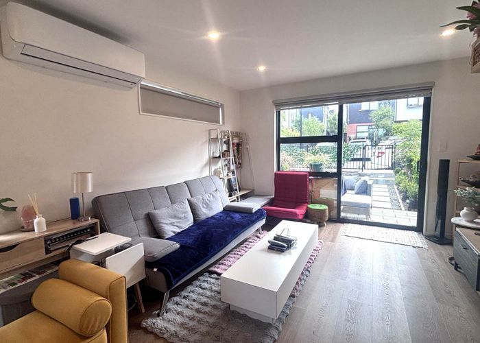  at 62 Selo Street, Glen Eden, Waitakere City, Auckland