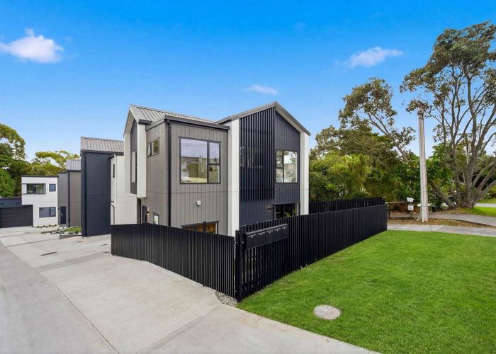  at Lot3/30 Abbotleigh Avenue, Te Atatu Peninsula, Waitakere City, Auckland