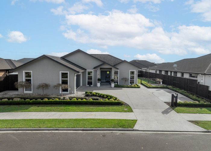  at 75 Mataroa Crescent, Flagstaff, Hamilton, Waikato