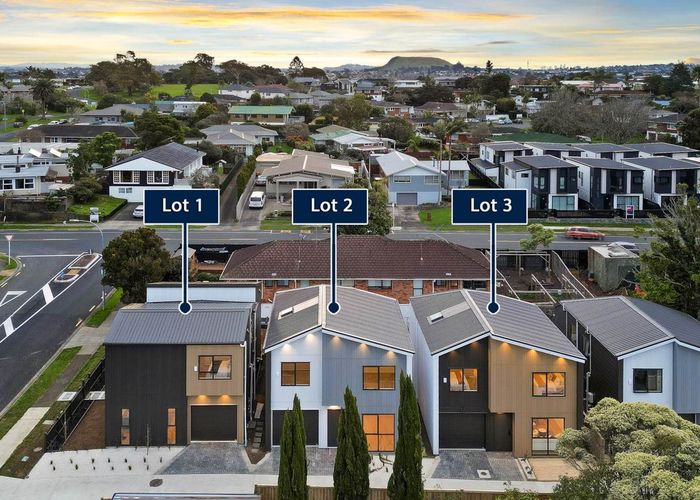  at Lts 1-3, 2 Meadway, Sunnyhills, Manukau City, Auckland