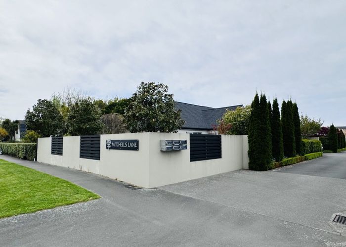  at 70 Jeffreys Road, Fendalton, Christchurch