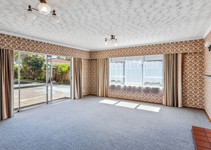  at 22 Sylvan Avenue, Waikanae