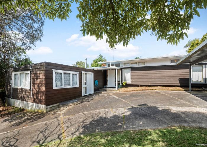  at 17 Ellice Road, Glenfield, North Shore City, Auckland