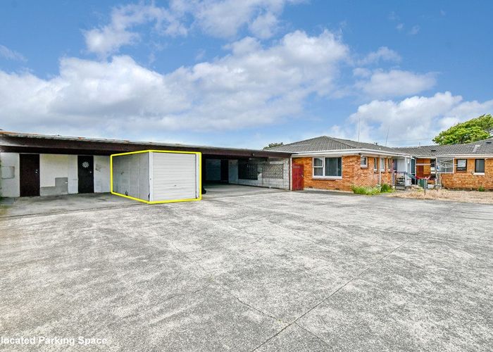  at 1 Ranfurly Road, Papatoetoe, Manukau City, Auckland