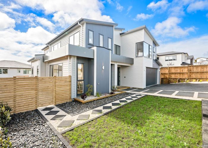  at 13 Lagonda Rise, Oteha, Auckland