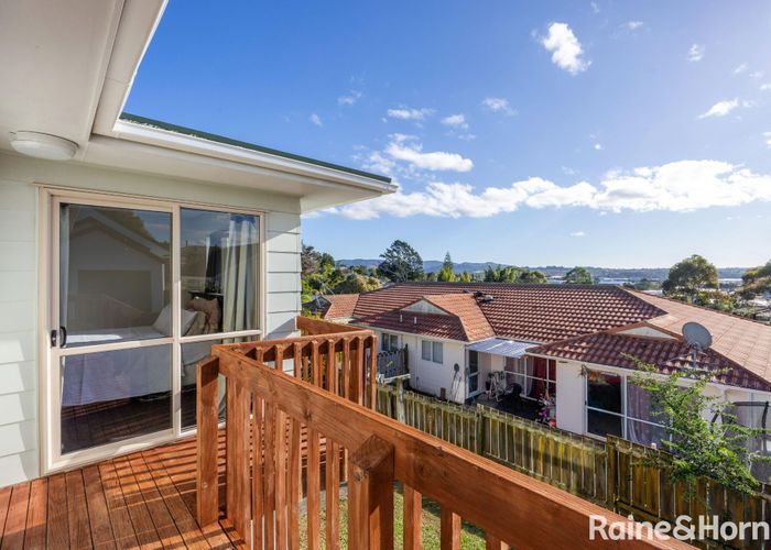  at 1/55 Sungrove Rise, Sunnyvale, Waitakere City, Auckland