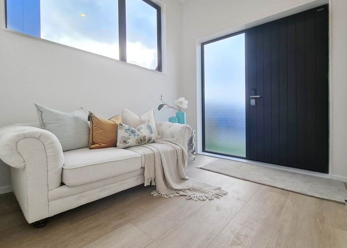  at 32B Hearth Street, Flat Bush, Manukau City, Auckland