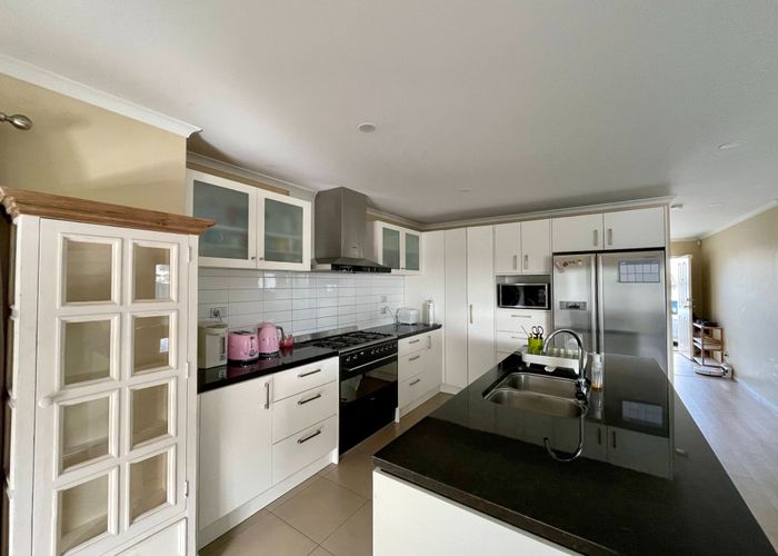  at 7 Galora Close, Flat Bush, Auckland