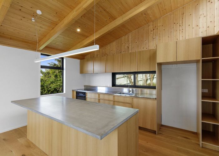  at 13 Hoggard Street, Vogeltown, Wellington