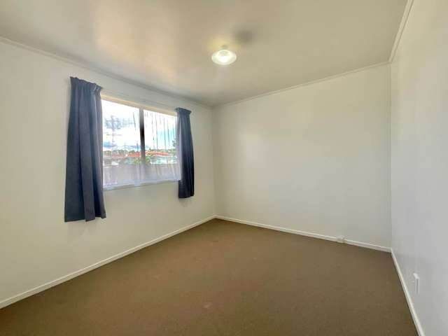 at 37 Dissmeyer Drive, Clover Park, Manukau City, Auckland