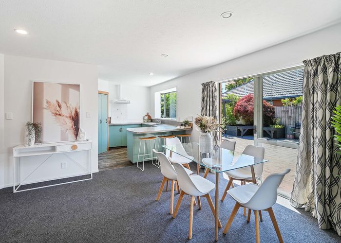  at 10 Mull Place, Broomfield, Christchurch