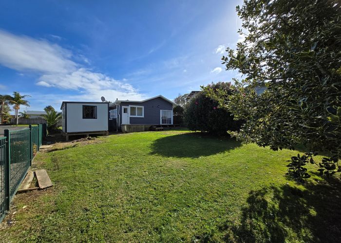  at 40 Evans Road, Weymouth, Manukau City, Auckland