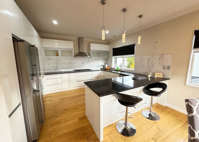  at 21 Hornbill Drive, Fairview Heights, North Shore City, Auckland