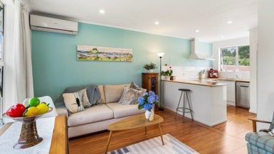 at 3 Novar Place, Point Chevalier, Auckland