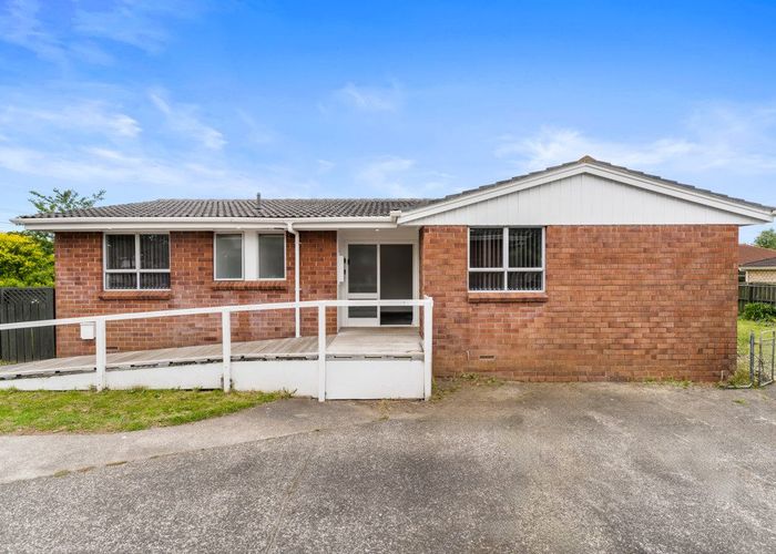  at 68 Old Wairoa Road, Papakura