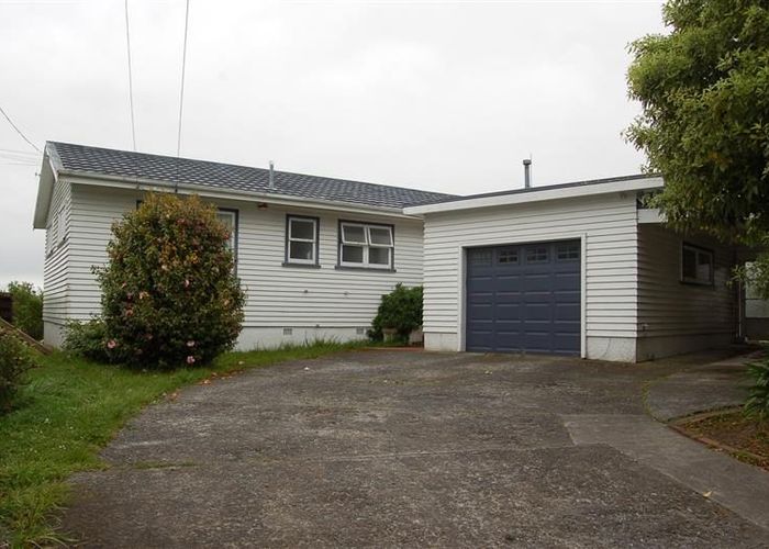 at 17 Bedford Grove, Kelson, Lower Hutt, Wellington