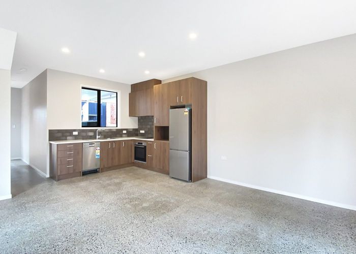  at 8 Whakarato Way, Takanini, Papakura, Auckland