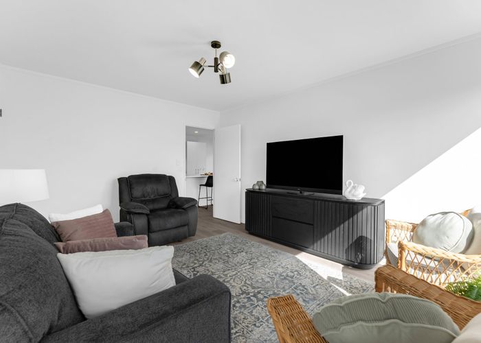  at 1/20 Ben Nevis Place, Northpark, Manukau City, Auckland