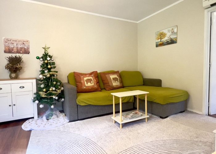  at 4/29 Simkin Avenue, Saint Johns, Auckland City, Auckland