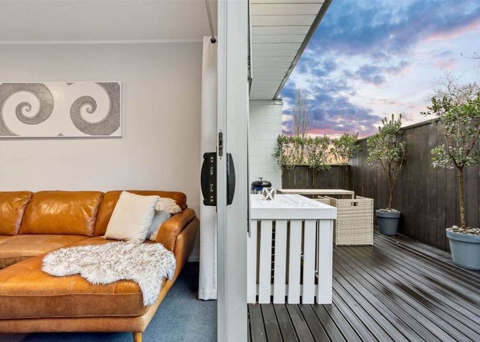  at 68A Colwill Road, Massey, Waitakere City, Auckland