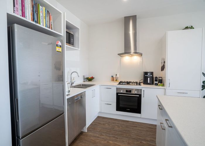  at 92 Tahere Road, Totara Park, Auckland