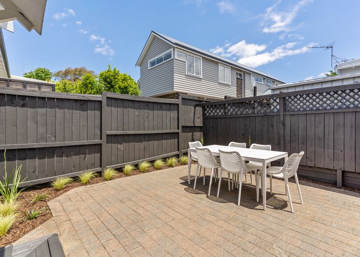  at 18 Warwick Street, Morningside, Auckland