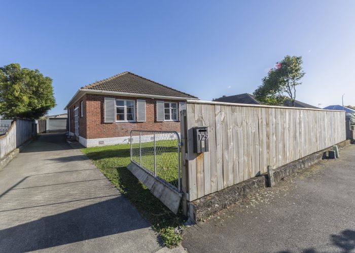  at 129 Rangiora Avenue, Roslyn, Palmerston North