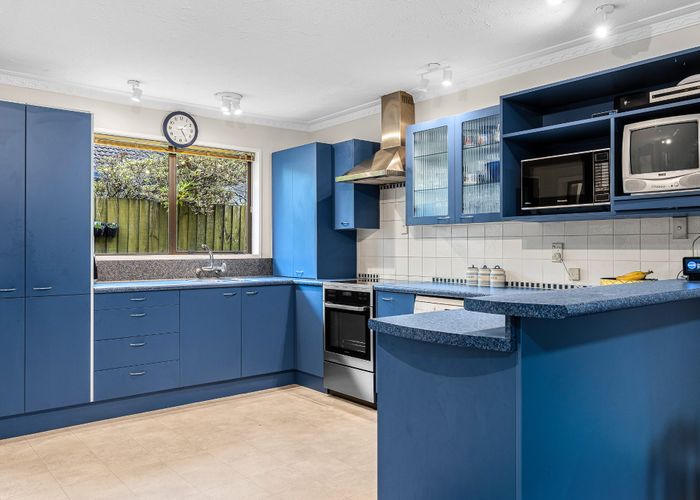  at 14 Wakelin Place, Redwood, Christchurch
