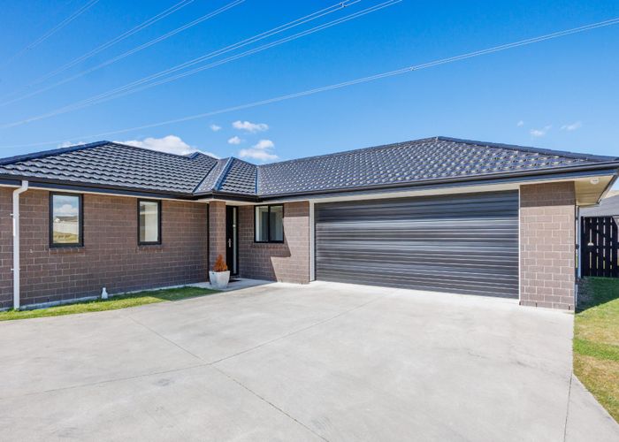  at 26 Sardinia Grove, Fitzherbert, Palmerston North, Manawatu / Whanganui