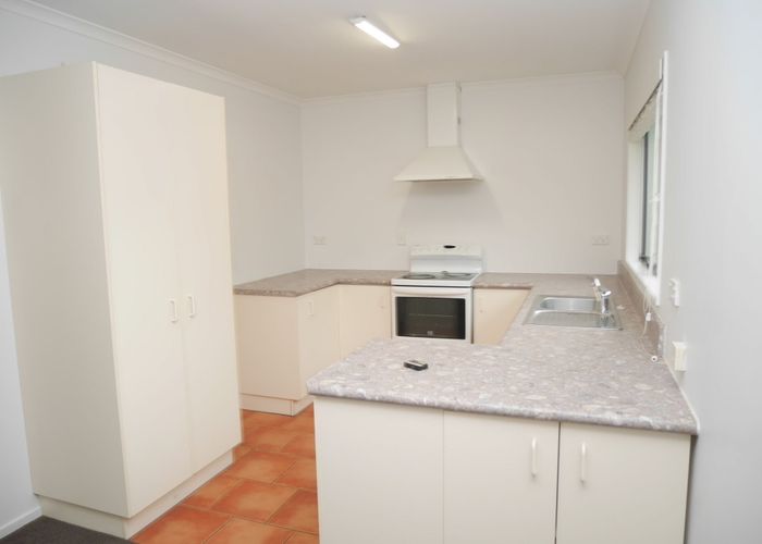  at 5a Leinster Av, Raumati South, Kapiti Coast, Wellington