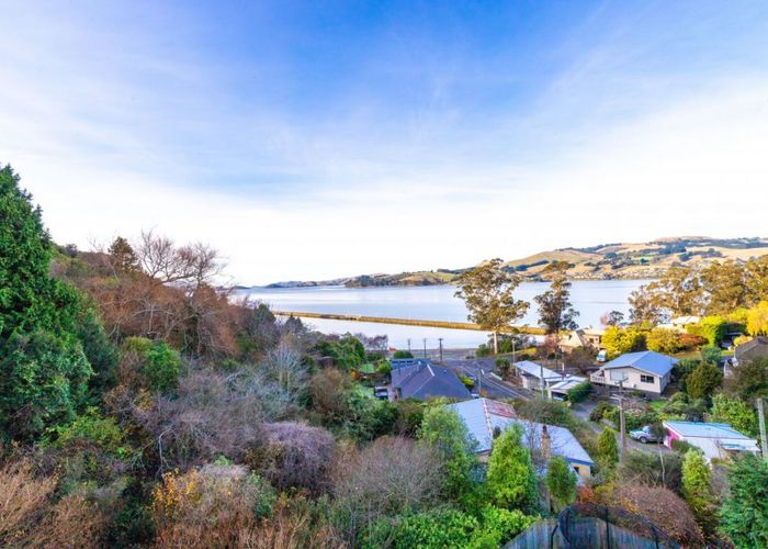  at 6 Finch Street, Saint Leonards, Dunedin
