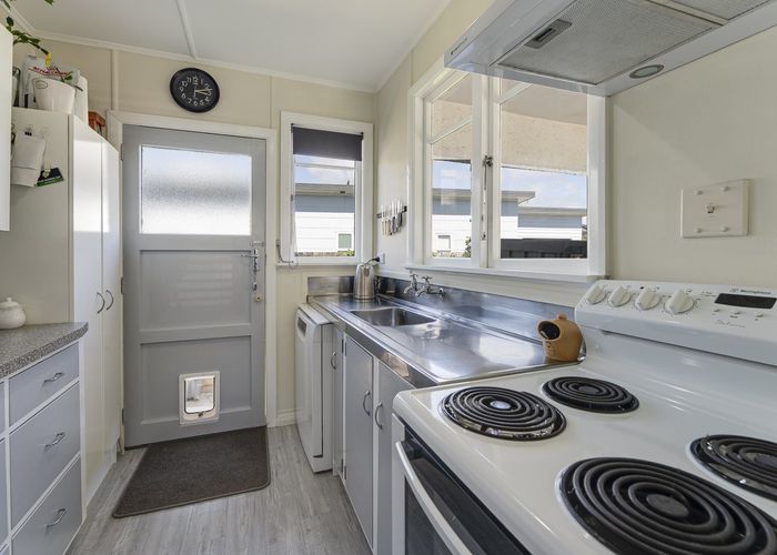  at 21 Centennial Road, Tahunanui, Nelson, Nelson / Tasman