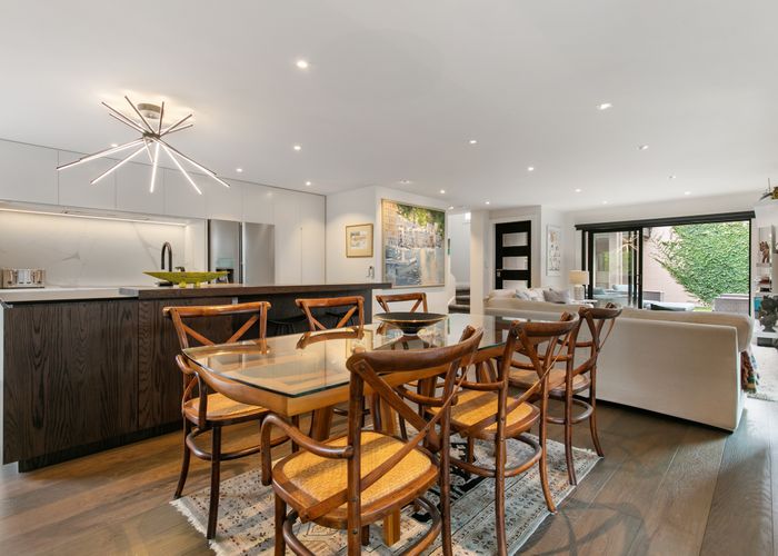  at 4/7 Victoria Avenue, Remuera, Auckland