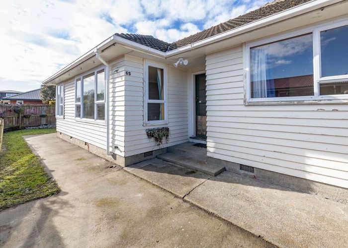  at 1/65 Daniels Road, Redwood, Christchurch