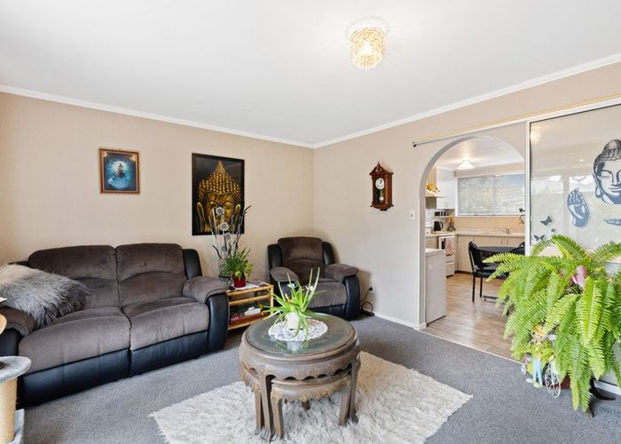 at 2/113A Oakhampton Street, Hornby, Christchurch City, Canterbury