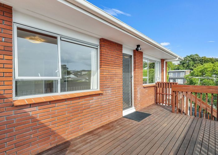  at 2/30 Simkin Avenue, Saint Johns, Auckland City, Auckland