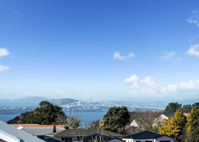  at 3/110 Royal Road, Massey, Waitakere City, Auckland