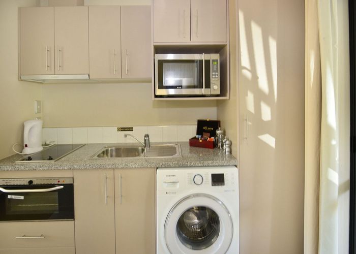  at 2H/25 Weranui Road, Waiwera, Orewa