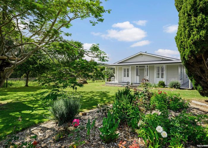  at 215 Ponga Road, Drury, Papakura, Auckland