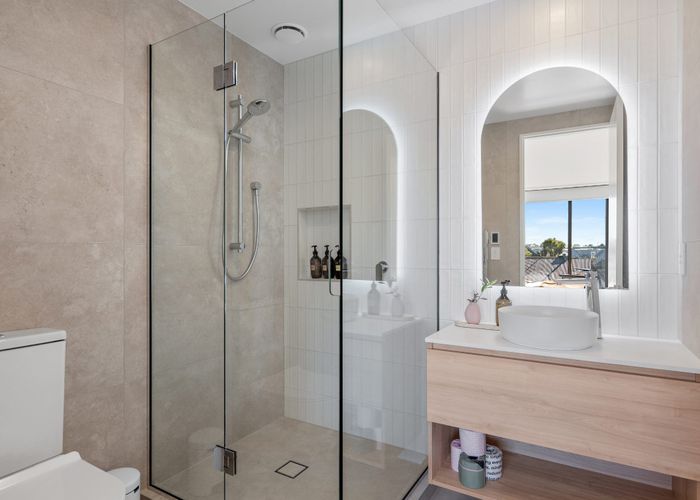  at 102 Leinster Road, Merivale, Christchurch City, Canterbury