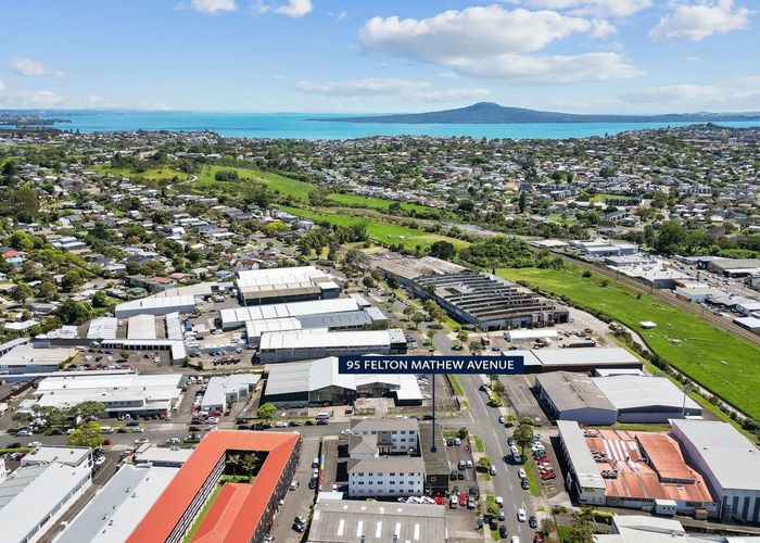  at A & B/95 Felton Mathew Avenue, Saint Johns, Auckland City, Auckland