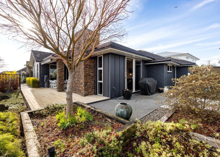  at 1761A River Road, Flagstaff, Hamilton