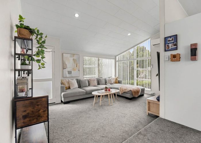  at 27B Keegan Drive, Massey, Waitakere City, Auckland