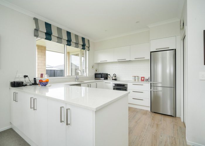  at 7 Barker Place, Waikiwi, Invercargill