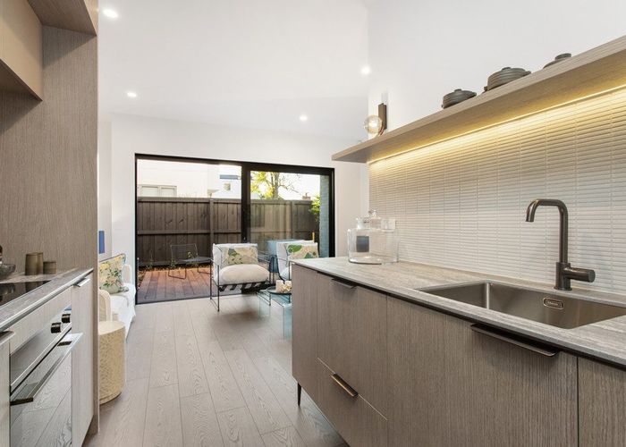  at 6/44 Winchester Street, Merivale, Christchurch City, Canterbury