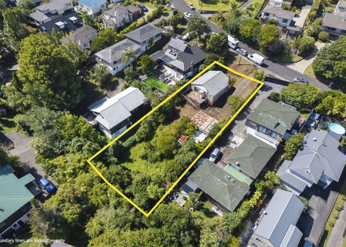  at 36 Heathcote Road, Castor Bay, North Shore City, Auckland