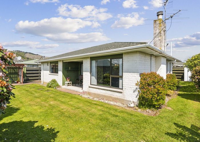  at 50B Rewarewa Crescent, Waikanae, Waikanae