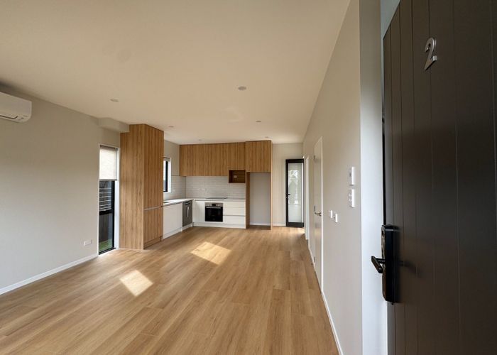 at 4/13 Thomas Road , Mangere, Manukau City, Auckland